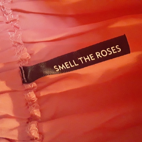 Smell The Roses Peach Off the Shoulder Ruffle Top Size Small - Picture 4 of 5